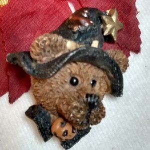 🎃 Bear Witch Pin